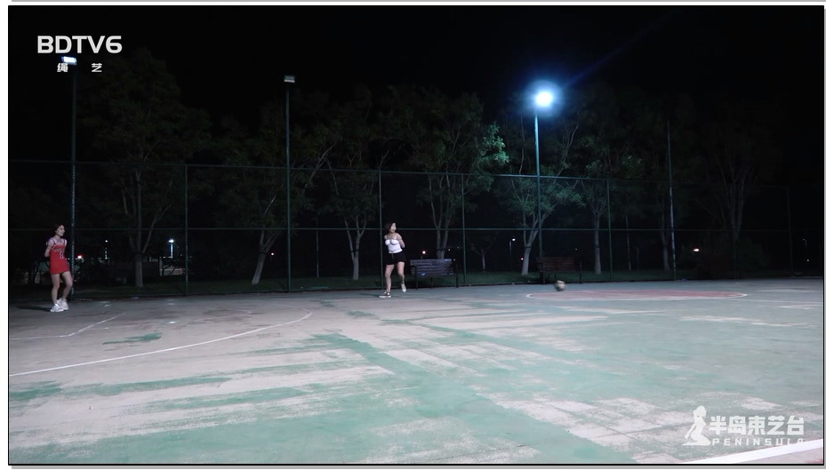 【半岛束艺】我踢球你介意吗？