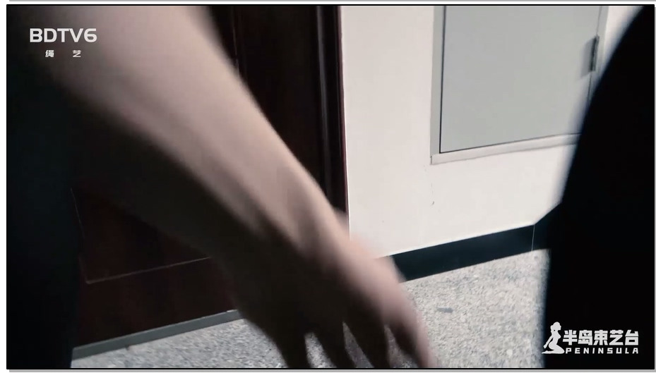 【半岛束艺】购物的正确打开方式：鹿野捆绑买冰激凌