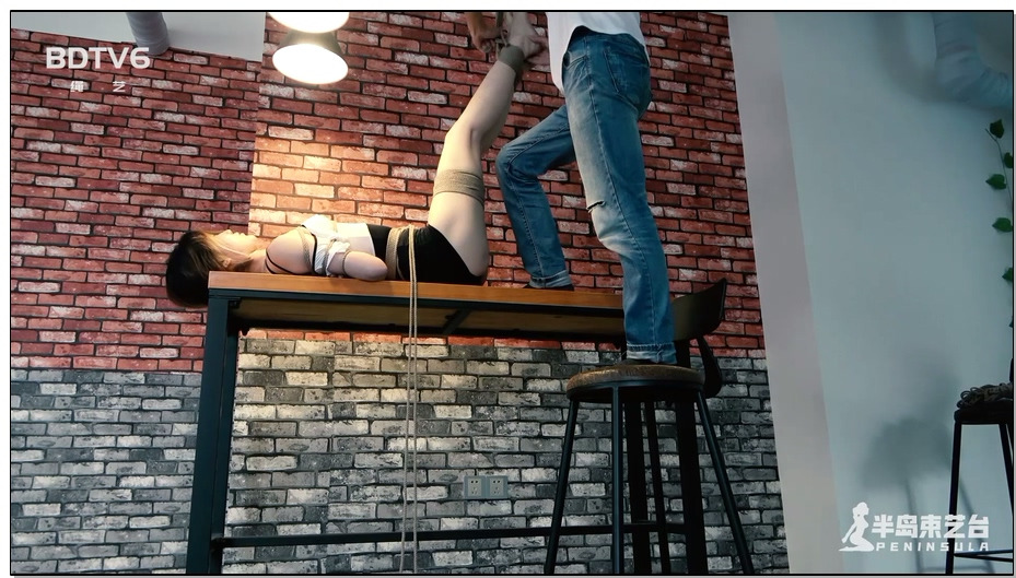 【半岛束艺】鹿野倒吊仰卧起坐