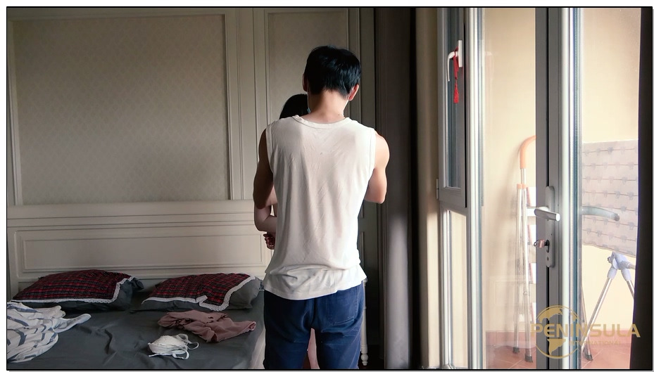 【半岛束艺】T恤里面除了绳子什么都没有的户外羞羞之旅（前战篇）