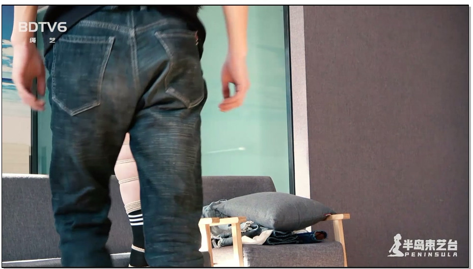 【半岛束艺】半岛潜规则又来了，扎林娜与外卖小哥的故事