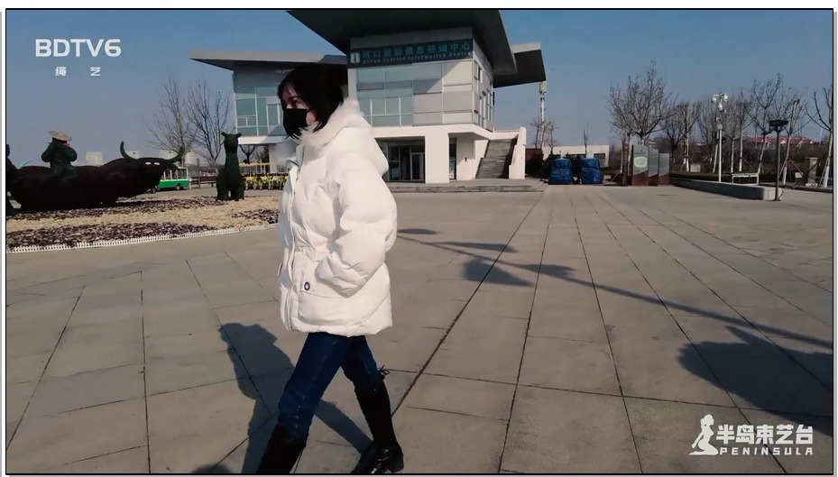 【半岛束艺】鹿野附体 扎林娜捆绑购物，店老板手忙脚乱，散步大妈目瞪口呆