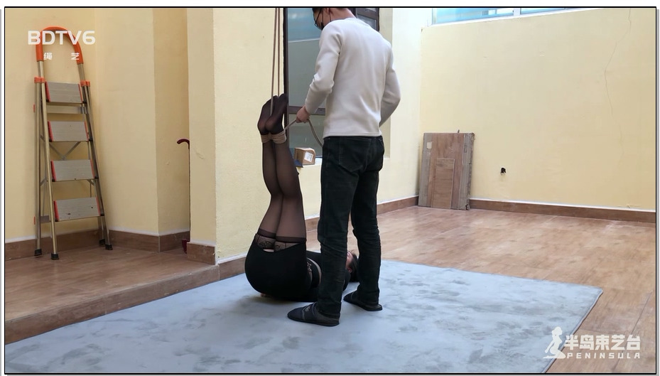 【半岛束艺】应扎林娜要求，吊起！