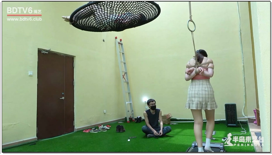 【半岛束艺】佐伊 小晚 地上跑的天上飞的