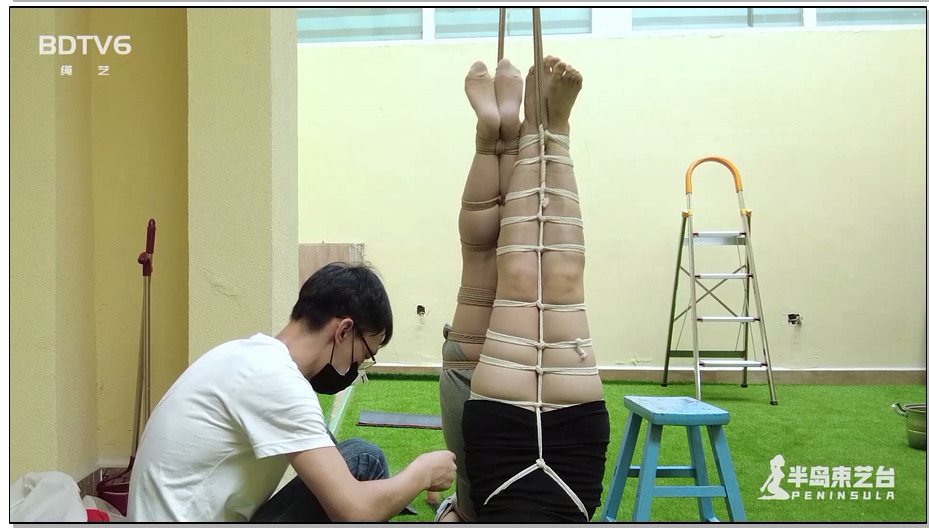 【半岛束艺】野樱 佐伊 空姐泛滥，新老空姐共患难