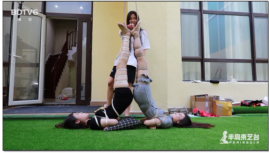 【半岛束艺】野樱 佐伊 空姐泛滥，新老空姐共患难