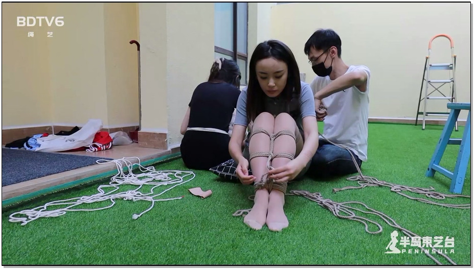 【半岛束艺】野樱 佐伊 空姐泛滥，新老空姐共患难