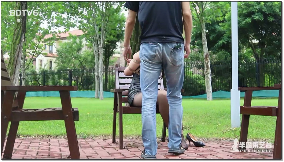 【半岛束艺】佐伊 夏末时节雨纷纷，黑丝小高跟