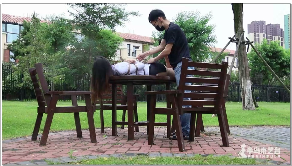 【半岛束艺】佐伊 走出失恋的最好方法就是一个人驷马静静