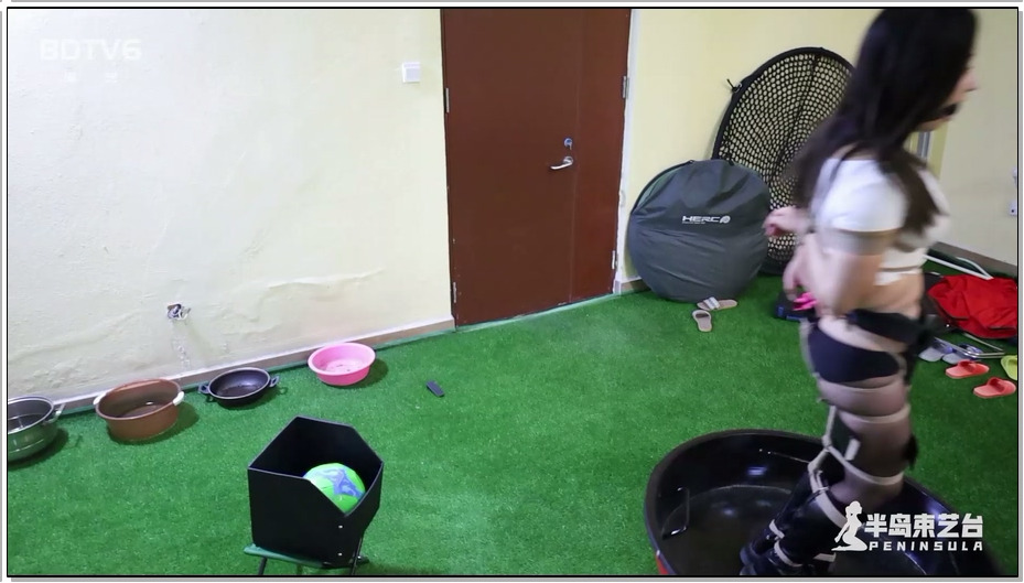 【半岛束艺】奎因 性感的不倒翁