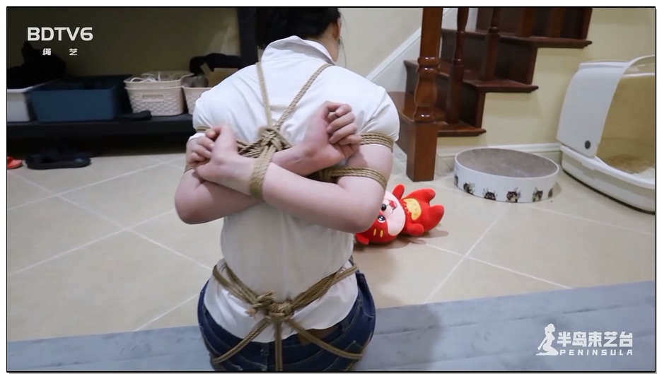 【半岛束艺】谁家还没有只小脑斧