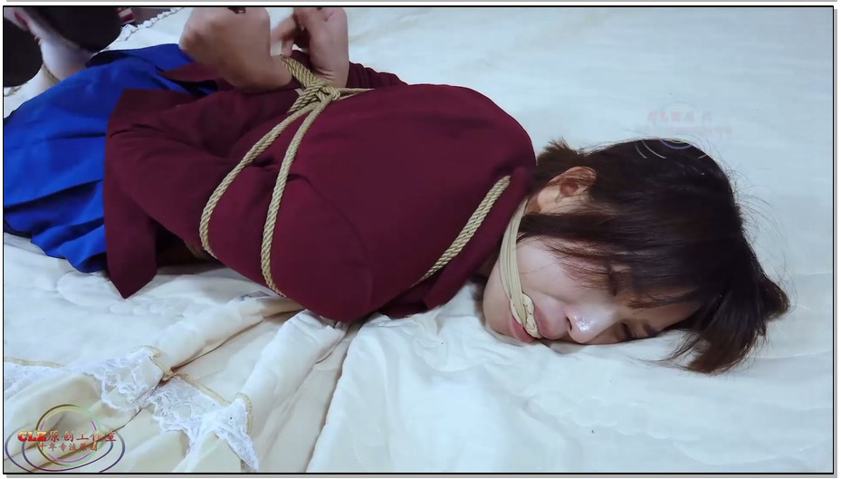 【clz原创】灵粒白丝JK裙三种方式捆绑，三种方式堵嘴挣扎