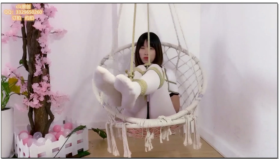 【clz原创】灵粒水手服白丝吊篮吊脚TK和旋转游戏