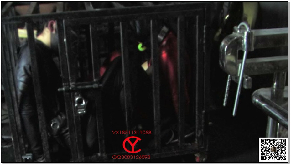 【禅狱工作室】夫妻不和惨遭铁笼禁锢