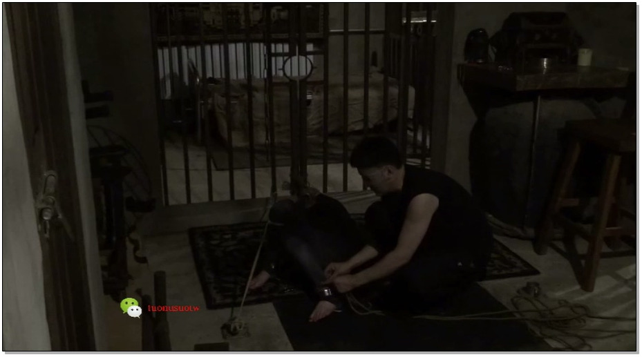 【禅狱工作室】女囚2165在7天监禁生活中每天例行鞭打100鞭