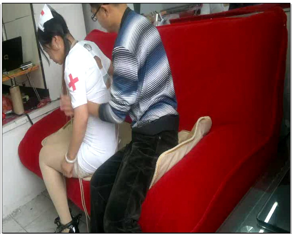 【东北原创】护士五花镣铐滴蜡调教