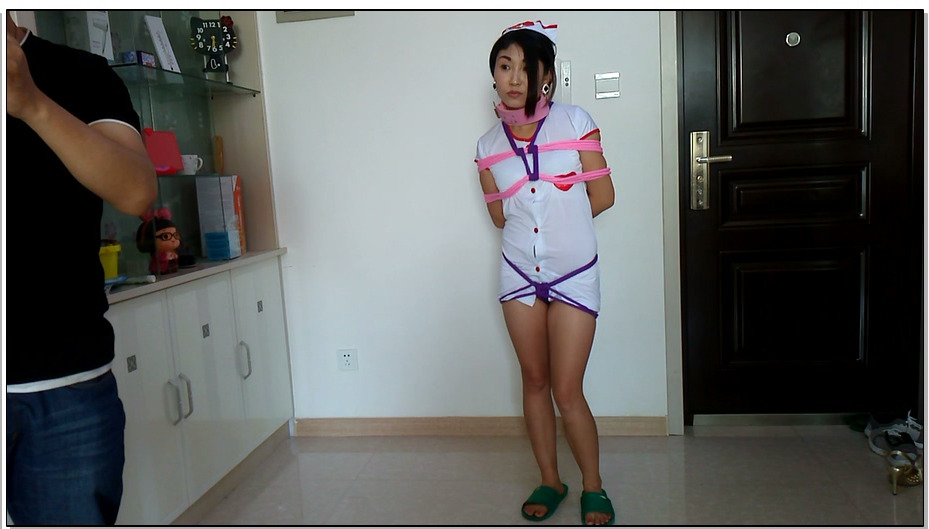 【东北原创】护士装内衣现场交流 下