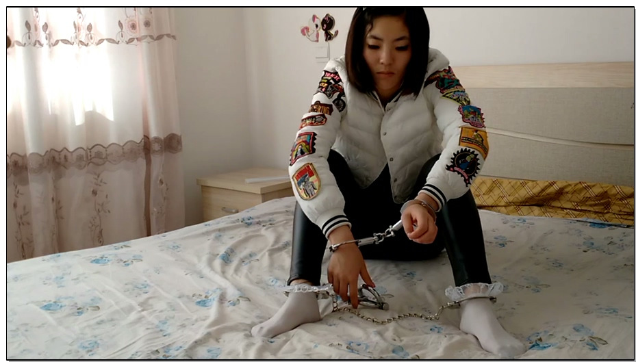 【东北原创】镣铐奴隶之欲望女佣 小丽