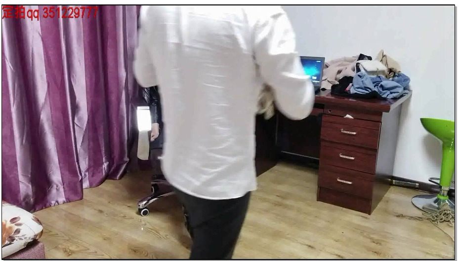 【一往情深】潜入之《皮衣女飞贼》