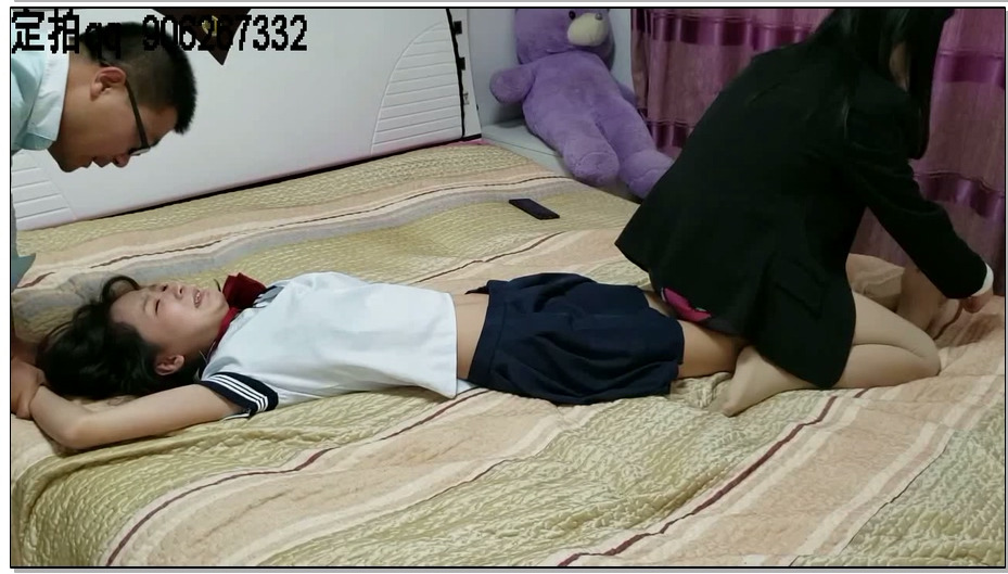 【一往情深】父母一起捆绑女儿