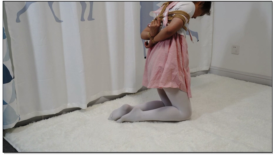 【多多洛】双人捆绑逃脱比赛