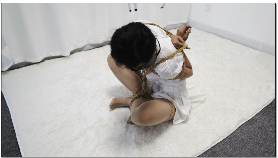 【多多洛】身材超好的美少女2 模特小欣