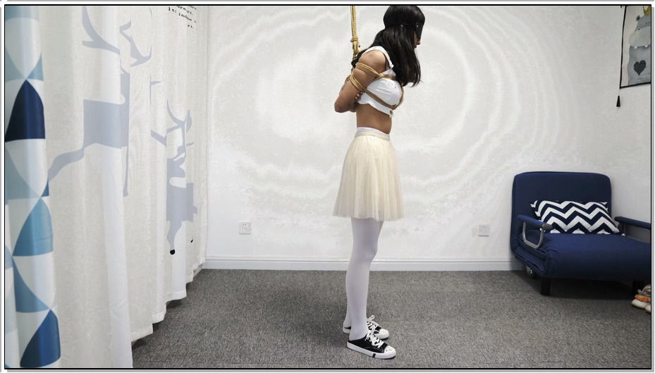 【多多洛】身材超好的美少女2 模特小欣