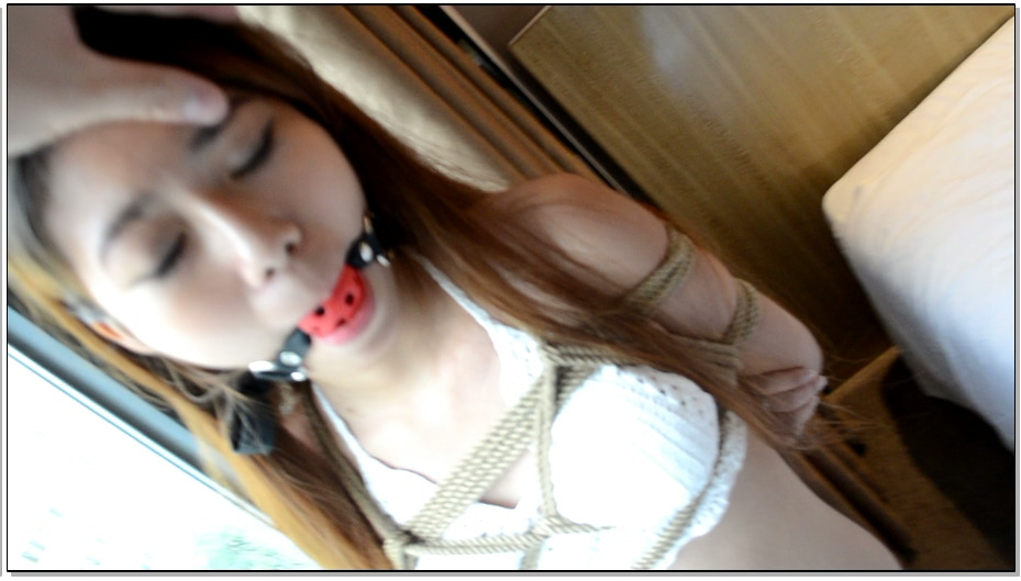 【阿木作品】绝色美女penny 镂空内衣,丝袜秀足捆绑堵嘴,可怜扭动挣扎2