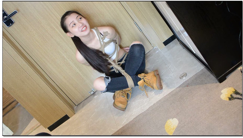 【阿木作品】大一学生妹捆绑养成记之超清纯妹子镣铐捆绑 DDD