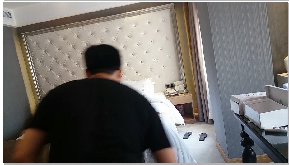 【阿木作品】纯情美女模特镣铐实录~