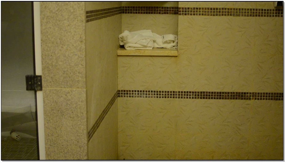 【阿木作品】可爱美女的小cos，赛车女郎的紧身捆绑，腿吊起来堵嘴