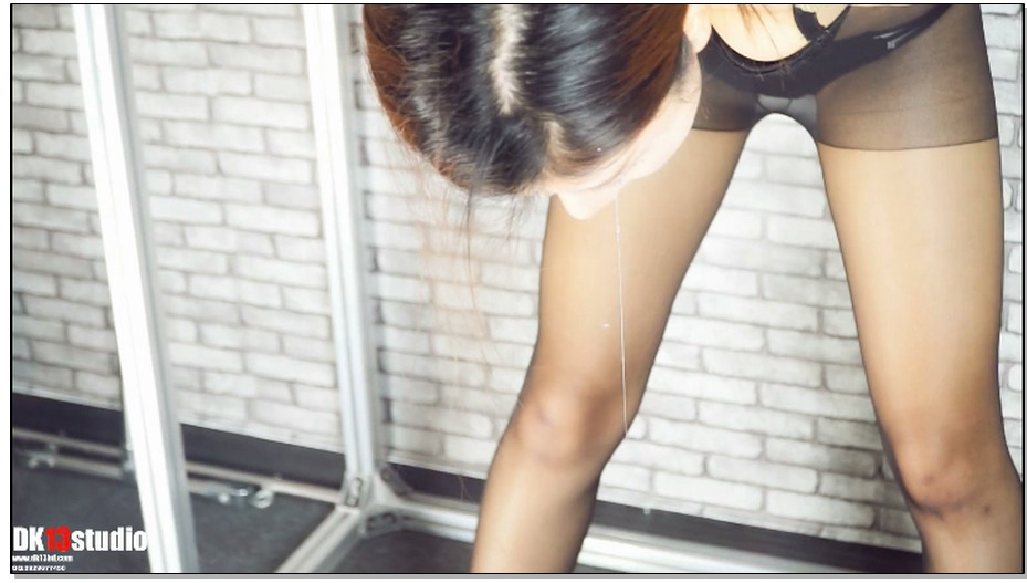 【DK-13】绑架白领出售第三集《把玩》，紧缚把玩不断，口水直流