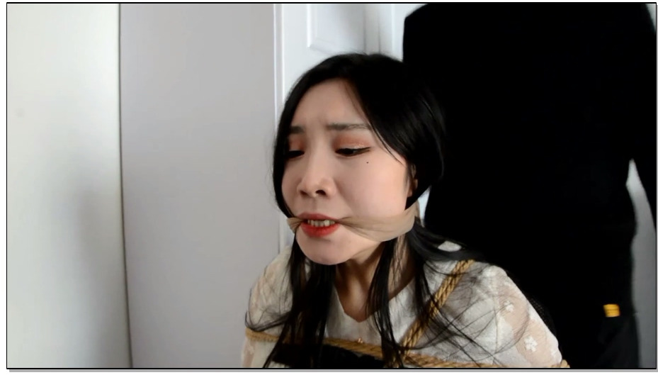 【得意客】姐弟之间-占有欲 弟弟秘密囚禁姐姐 上 吴晗