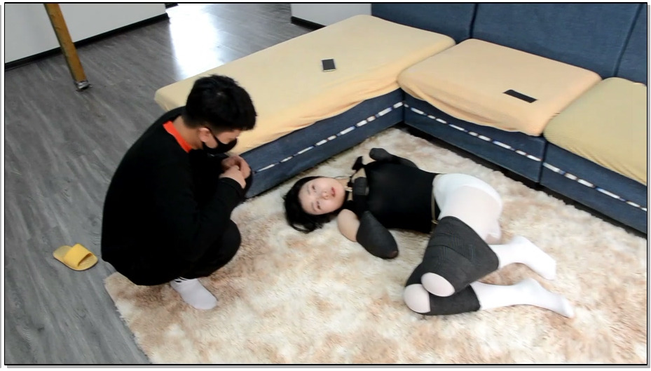 【得意客】箱中娘3—白丝猫奴 白丝美女捆绑成宠物 长期饲养调教 各种玩弄调教 