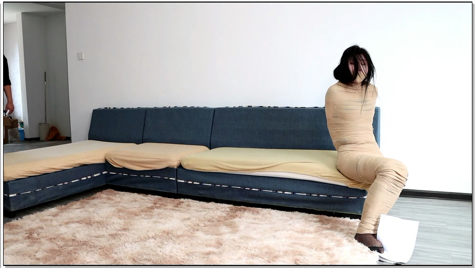 【得意客】快递~性感真人抱枕 传说中的快递真人抱枕 性感全包美女 还可以用遥控器控制…