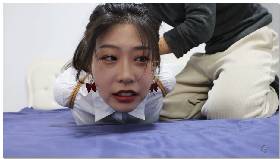 【得意客】秘书的失误 下 米娅 