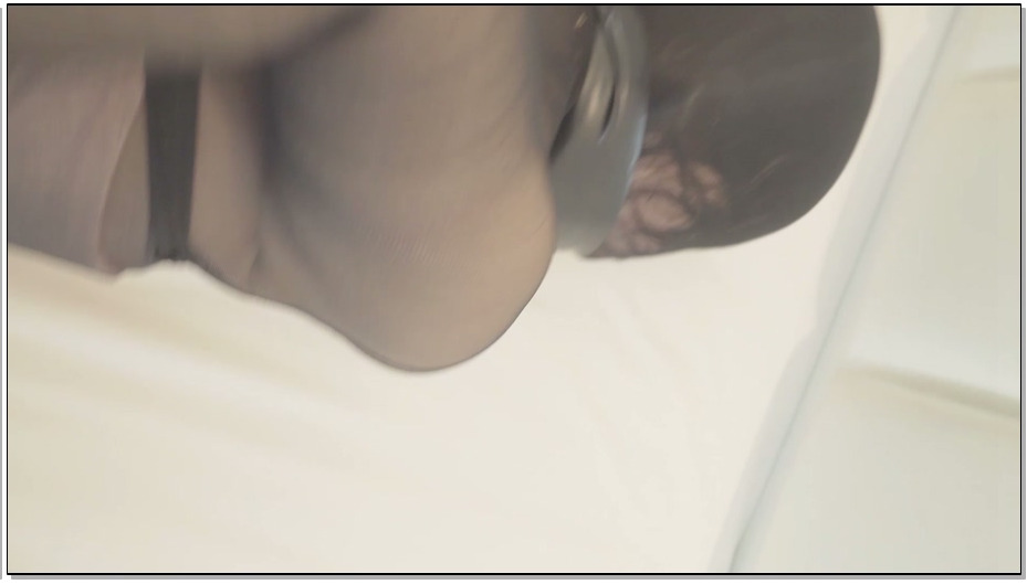 【豆子先生】小姐姐被超薄黑色丝袜全包，强制……