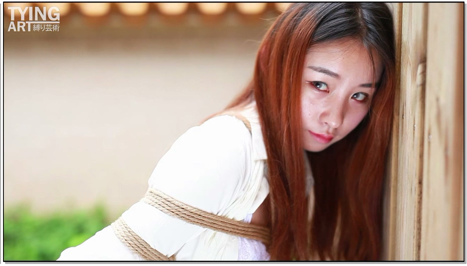 【缚リ芸术】TYINGART 真性M妹RUKA 『OL制服入职调教』制服灰丝 脱掉制服露出内衣