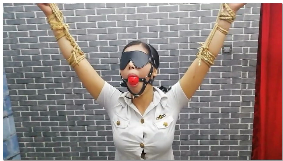 【飞天原创】丁奇因犯规，被罚吊，吊起来无奈被任意……