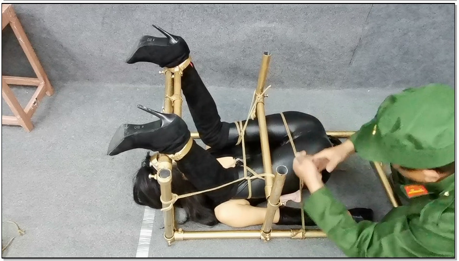 【飞天原创】美女魔术师 秘密处决逃脱