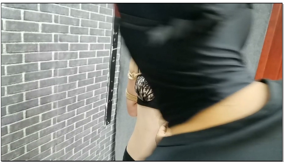 【飞天原创】鹿野紧缚后手观音，紧密绑腿，半吊驷马，深度TK，口水暴流，呻吟不断