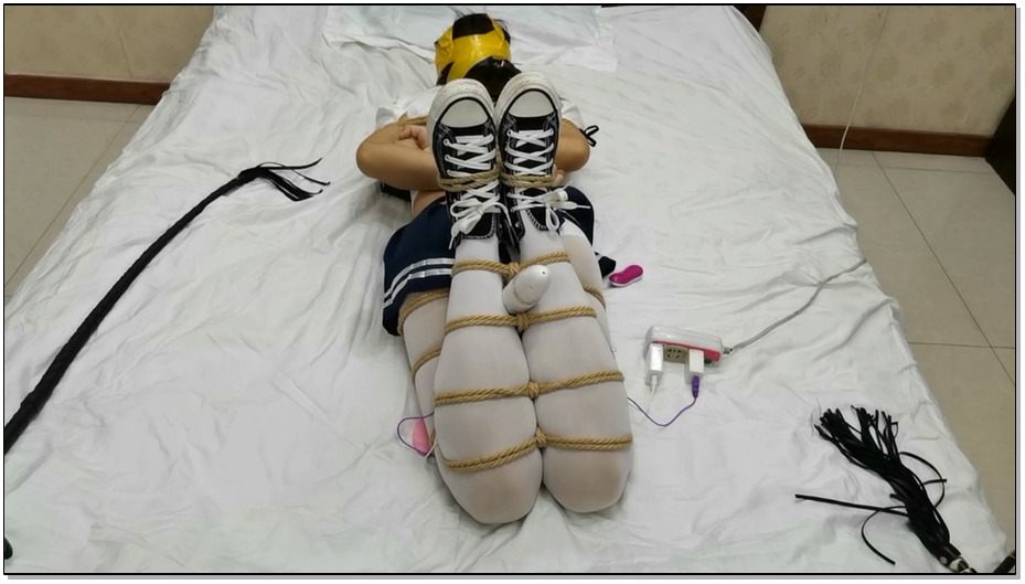 【飞天原创】云儿尺度首次大放开，驷马紧缚玩具全放位装好且猛烈运动,无比的爽