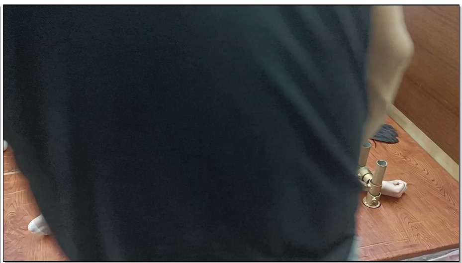 【飞天原创】把柔柔多功能禁锢，上堵下顶，这些玩法已满足不了她，随后用铁球把头和手…