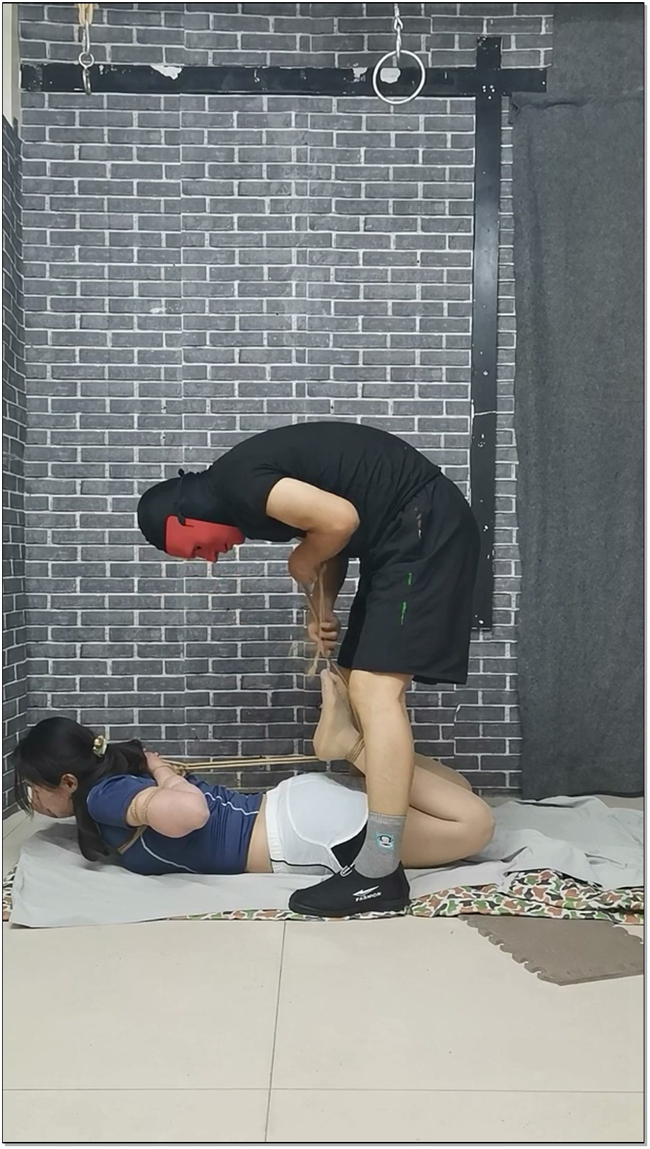 【飞天原创】柔柔三种超紧缚实验比赛,正在评比中 