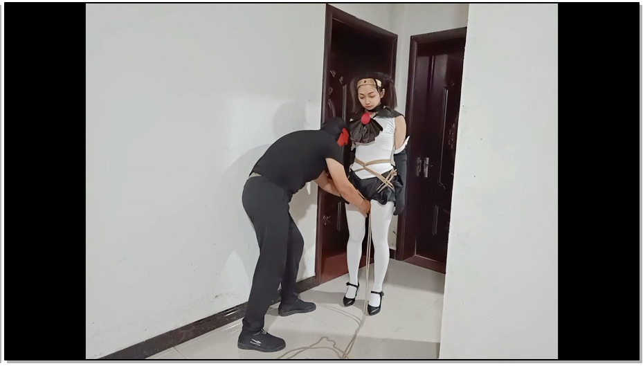 【飞天原创】美女英雄和M博士的特殊较量,美女最终被M博士制服