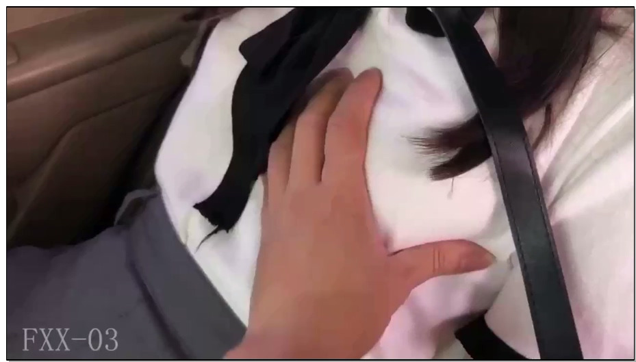 【FXX】凡小晓外出zentai kb tj tk 可爱的小嘟嘴忍不住想亲一口