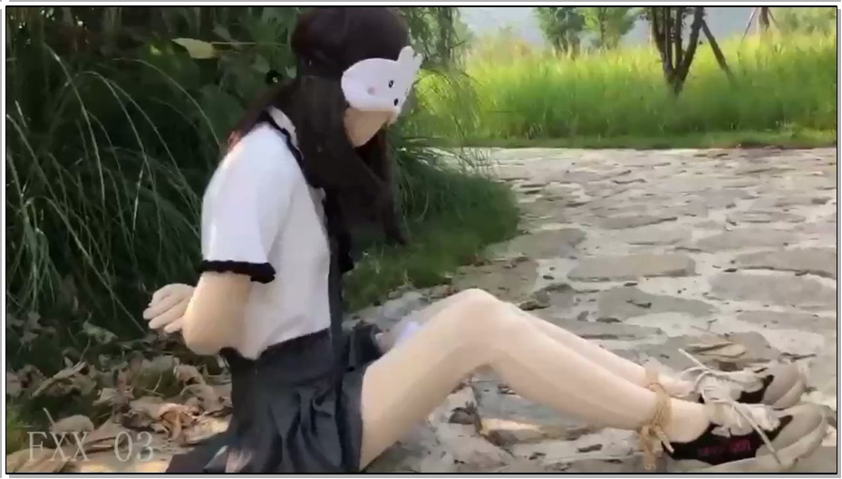 【FXX】凡小晓外出zentai kb tj tk 可爱的小嘟嘴忍不住想亲一口