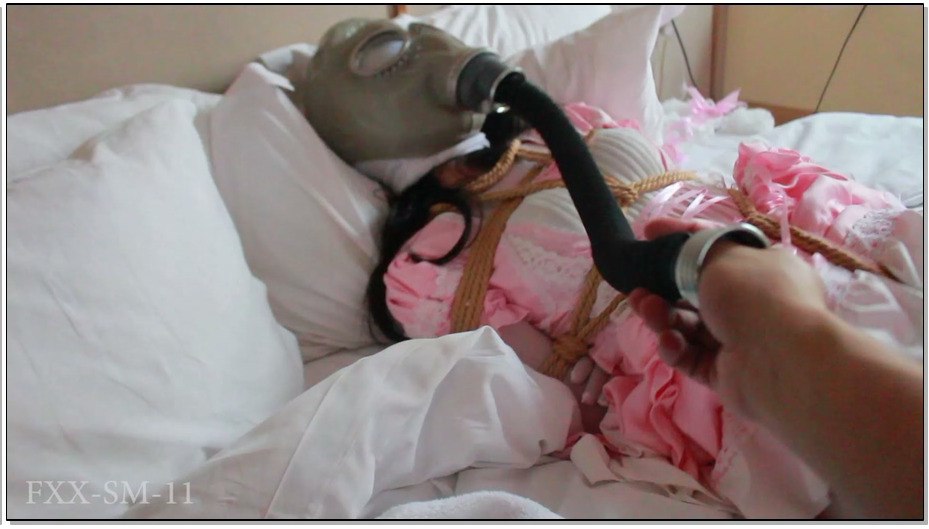 【FXX】年终巨献 lo娘白丝连身袜 U型TD加木奉双重震动多重GC 失禁喷射 驷马震动全方位…