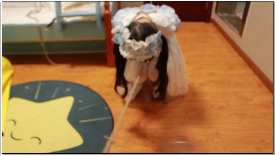 【FXX】夜深人静适合调教一波lolita小可爱，单腿吊缚，分腿吊缚，固定，超长时间TK，…