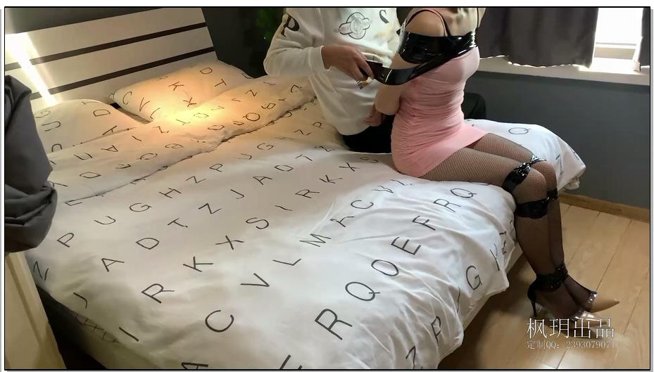 【枫玥出品】误闯女王 3 曾经女S的奴隶上门报复女S，把她包成了木乃伊